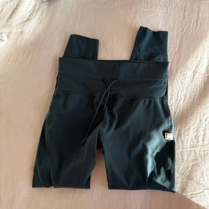 EUC Vuori daily leggings teal M